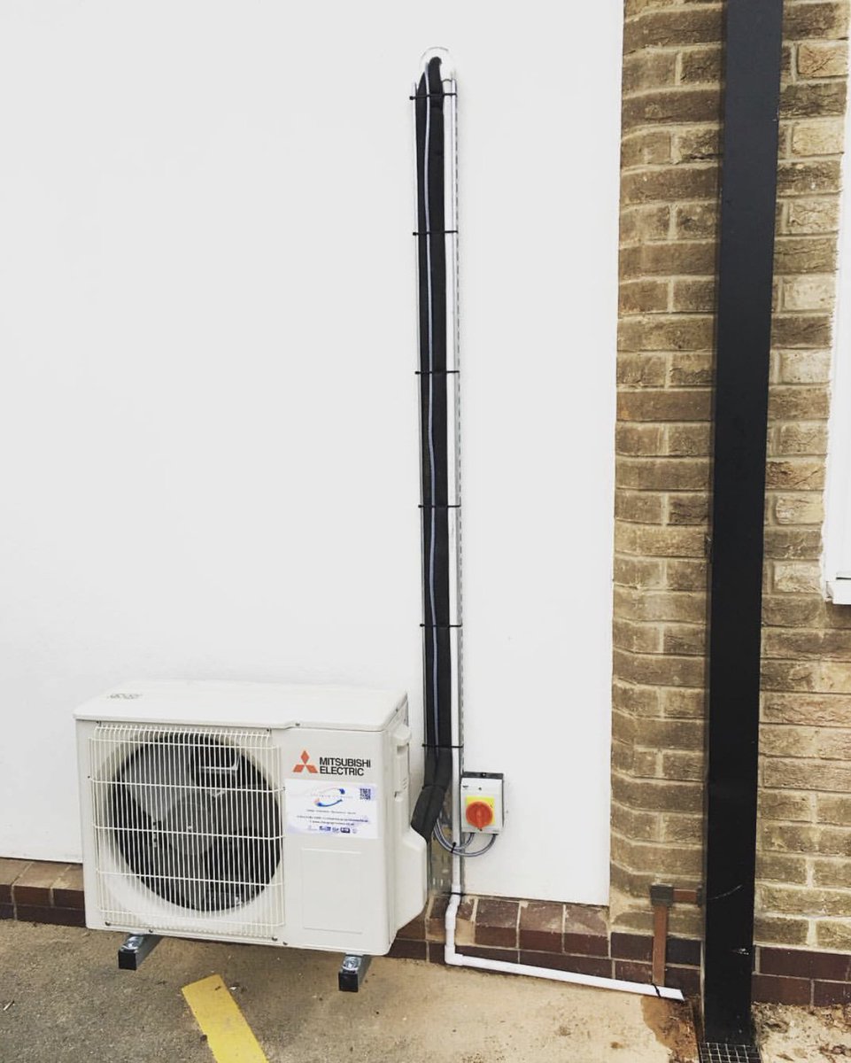 Check this out! another... #installation #HVAC #Airconditioning #Mitsubishi 👷‍♂️👷‍♂️😉👍👍