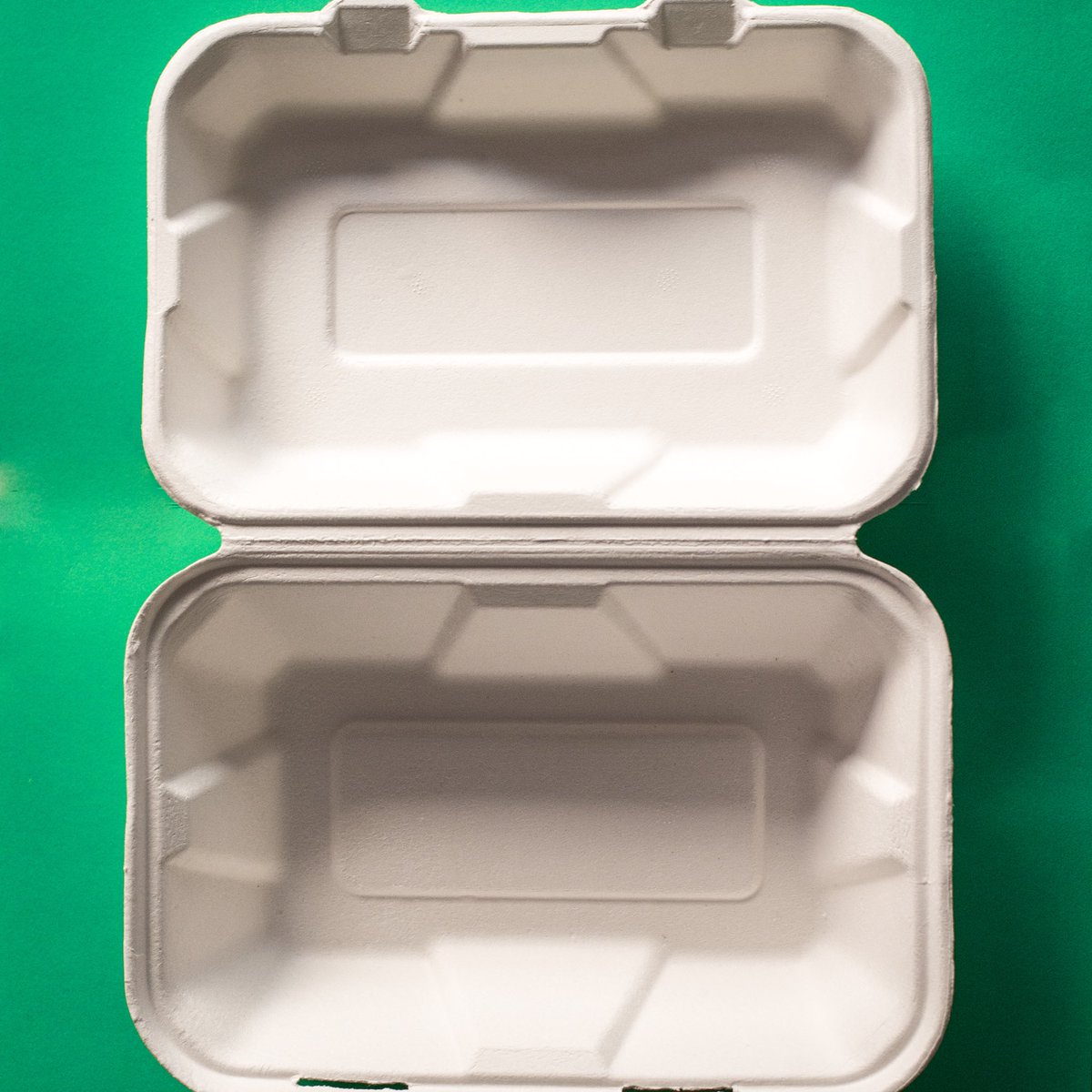 BioPoint_pe's tweet image. 🍃Producto natural, apto para alimentos calientes o frios, impermeable. Seguros para refrigerar y usar en microondas. Más de lo saludable en biopoint.pe
.
#biodegradable #noplastico #notecnopor #saludable #paratuseventos
