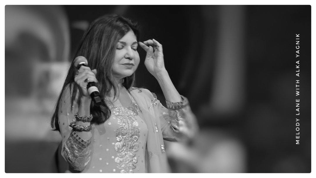 ᴍᴇʟᴏᴅʏ ʟᴀɴᴇ ᴡɪᴛʜ ᴀʟᴋᴀ ʏᴀɢɴɪᴋ (@melodiouslane) on Twitter photo Aankhein band karke jo ek chehra nazar aaya~💖💗😍🤗
#AlkaYagnik #Bollywood #MelodyLane #BollywoodSong #BollywoodMusic #TwitterWorld <a href="/syeshakapoor/">Syesha Kapoor</a> #Music #HimeshReshammiya Aankhein band karke jo ek chehra nazar aaya~💖💗😍🤗
#AlkaYagnik #Bollywood #MelodyLane #BollywoodSong #BollywoodMusic #TwitterWorld <a href="/syeshakapoor/">Syesha Kapoor</a> #Music #HimeshReshammiya