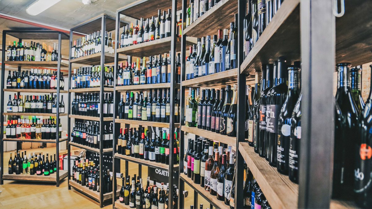 Nije nikakva tajna da je Vinart Grand Tasting jedan od naših omiljenih vinskih festivala u Hrvatskoj. Ove godine nas je posebno zaintrigirala najava festivalčića unutar festivala, "Vinart Petit Tasting" koji će se održati 28.2. 19. #wine #festival tasteofcroatia.org/digestiv/izlas…