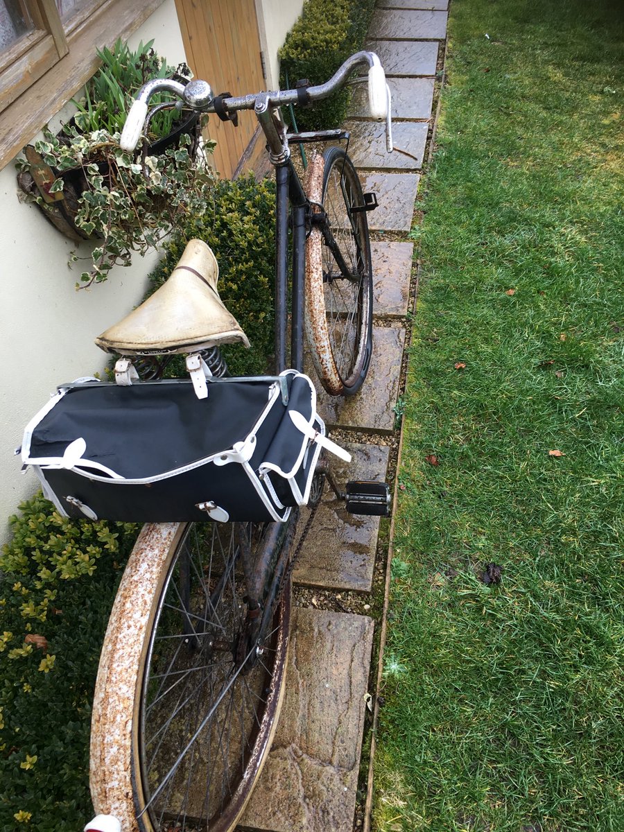 JonWickett's tweet photo. I rescued this beautiful old bike from a skip. She’s too good to be melted down, she needs to be restored. Know an engineer with some free time? Free to good home, please no eBayers. 😊 https://t.co/SJ1gEe1w2e