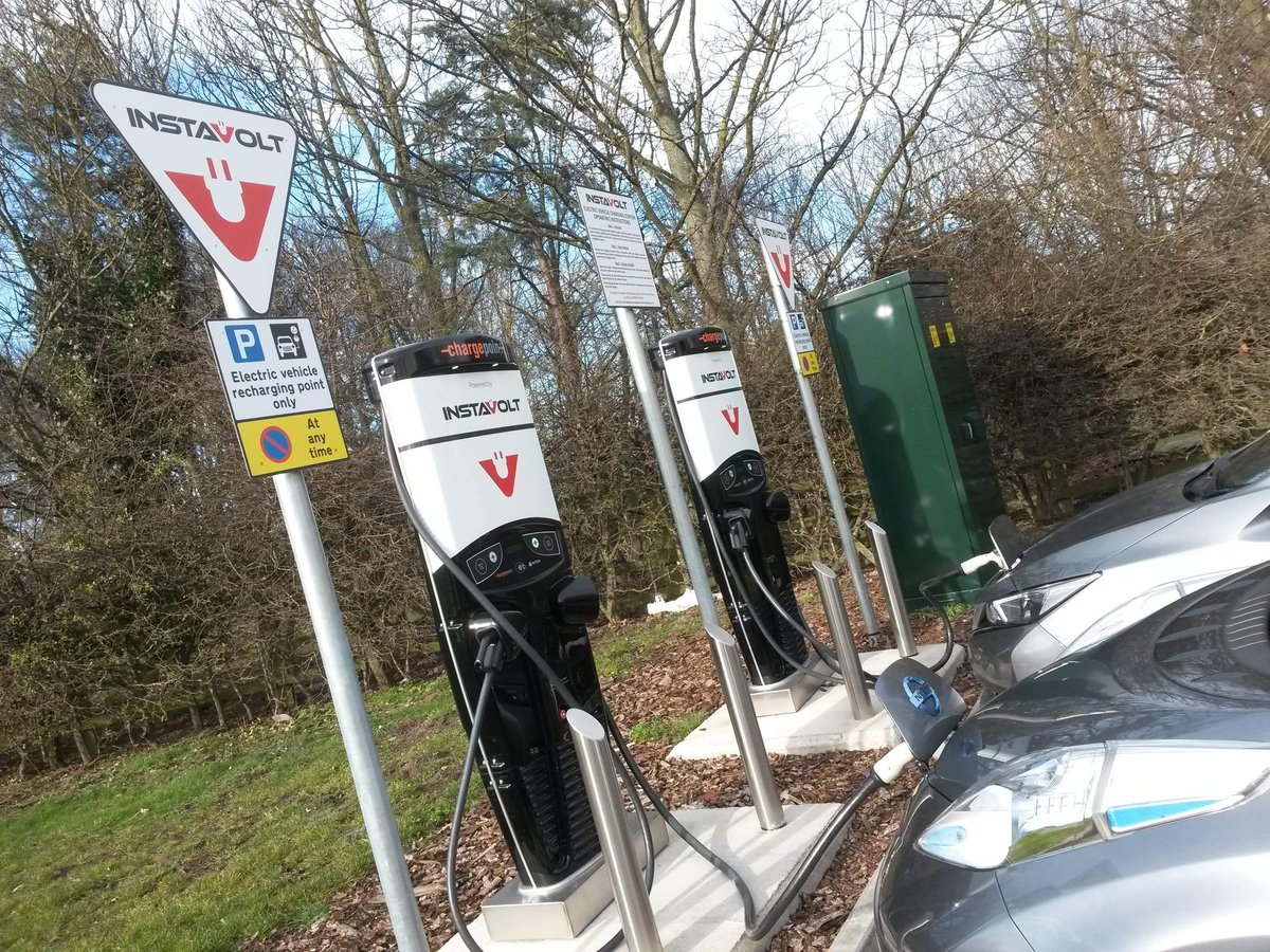 These InstaVolt chargers are brilliant! Charging both our Leafs side by side and they are very easy to use, just swipe your credit card at it and press go (all chargers should be like this and ultimately will be). Well done @InstaVoltUK, top points for ease of use. :) – at Bannatyne Health Club