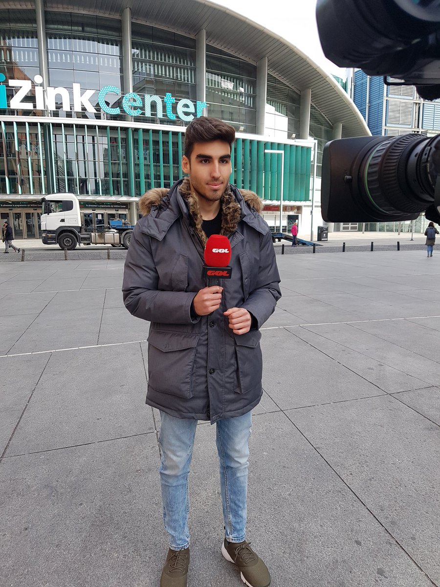 Javier Gómez Carrasco (@javierrgomeztv) on Twitter photo Seguimos esperando una respuesta de Antonio Martín, Presidente de la ACB, acerca del ultimátum del Real Madrid. Los madridistas amenazan con dejar la Liga y jugar solo la Euroliga. La última hora en <a href="/ElGolazoDeGol/">El Golazo De Gol</a>. Seguimos esperando una respuesta de Antonio Martín, Presidente de la ACB, acerca del ultimátum del Real Madrid. Los madridistas amenazan con dejar la Liga y jugar solo la Euroliga. La última hora en <a href="/ElGolazoDeGol/">El Golazo De Gol</a>.