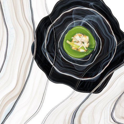 RMC_Books's tweet image. Skrei cod, wild garlic, pickled shimeji mushrooms and hazelnut oil. #verveine #davidwyke #theelectriceye shar.es/amaiyF