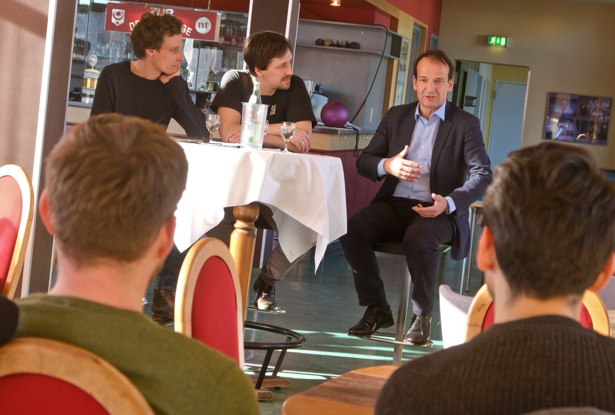 mz_halle's tweet image. Streit schadet dem Ruf des Hauses -  OB-Kandidat Silbersack fordert Mediator für #TOOH 
mz-web.de/32059922