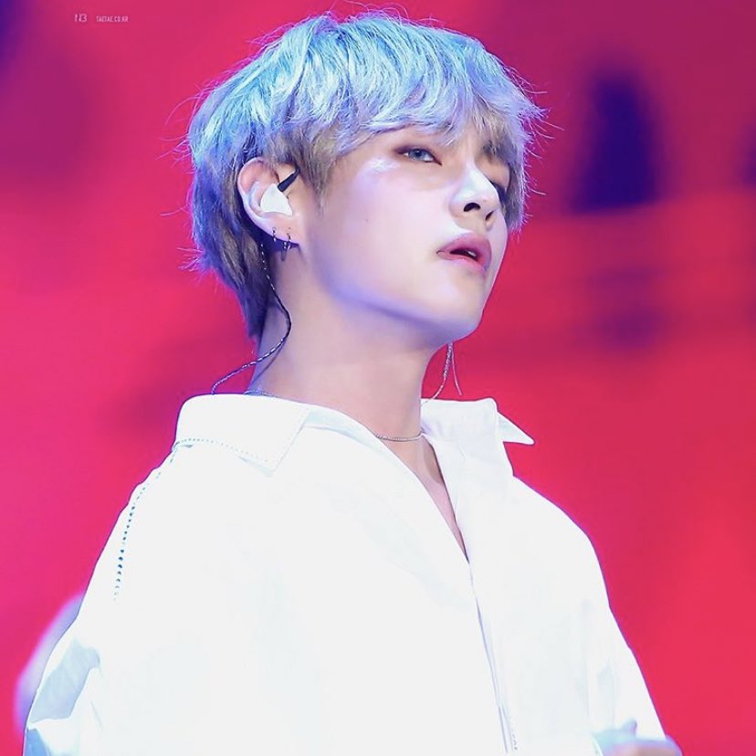 Una____bts's tweet photo. .
.
.
「なぁ？そいつ俺のなんだけど」
.
.
.
#BTSで妄想 https://t.co/Qrdxzzr88v