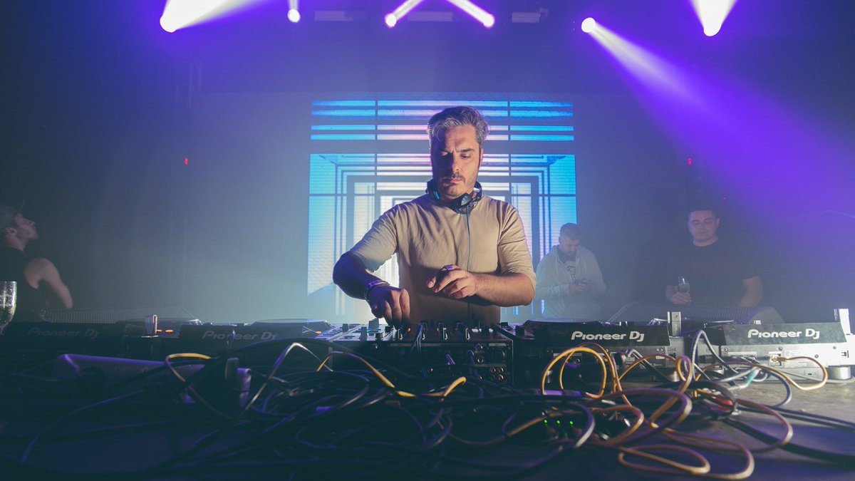 UshuaiaRadioOk's tweet image. RT CrobarClub: - guymantzur &amp;amp; djmartingarcia #StudioCrobar Jueves 14 de Febrero 2019. 

Embed code not available