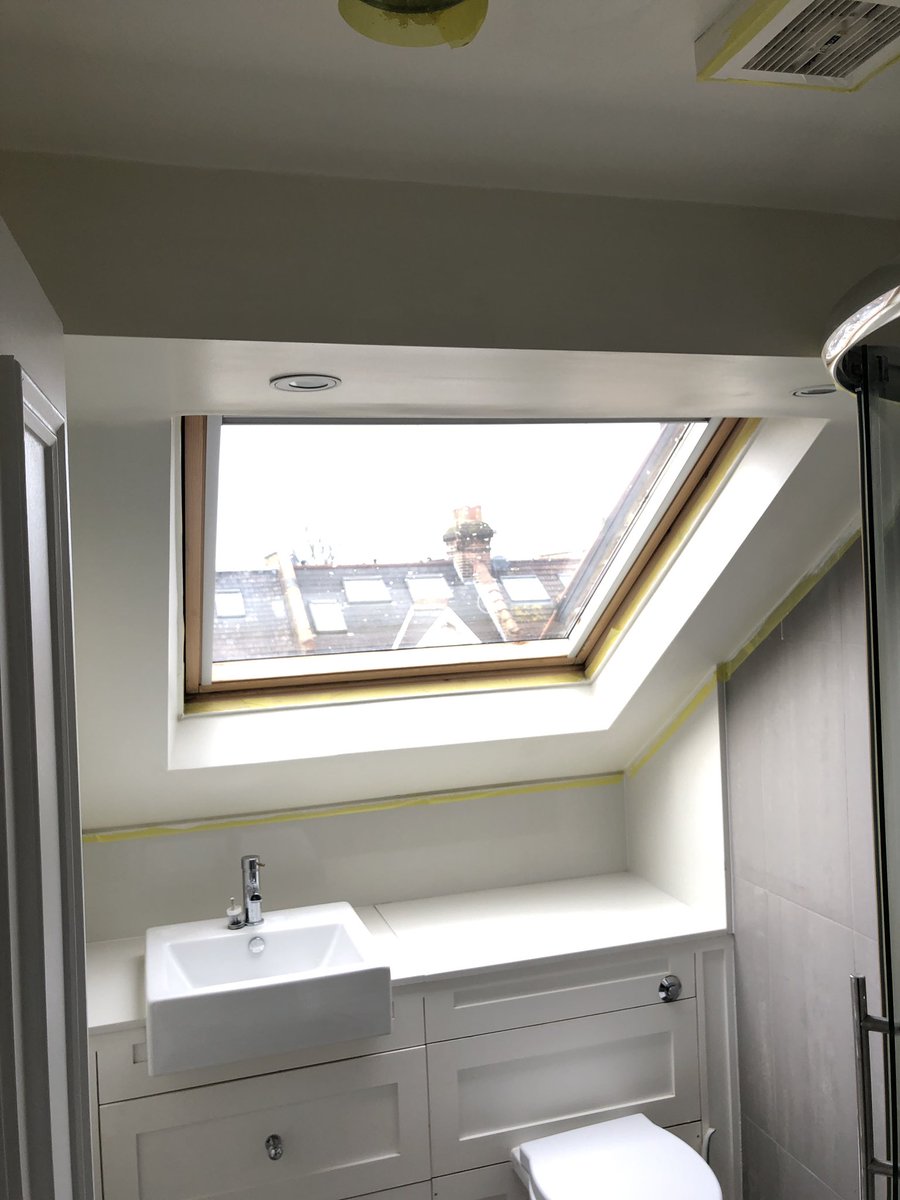 BespokeDecorUK's tweet photo. Small #bathroom #complete #painted in two coats of vinyl silk from @DTPaintExpert @DuluxDecCentre @tesaUK_tape #tesayellow #tesatape @BespokeDecorUK https://t.co/VEfgojGdN2