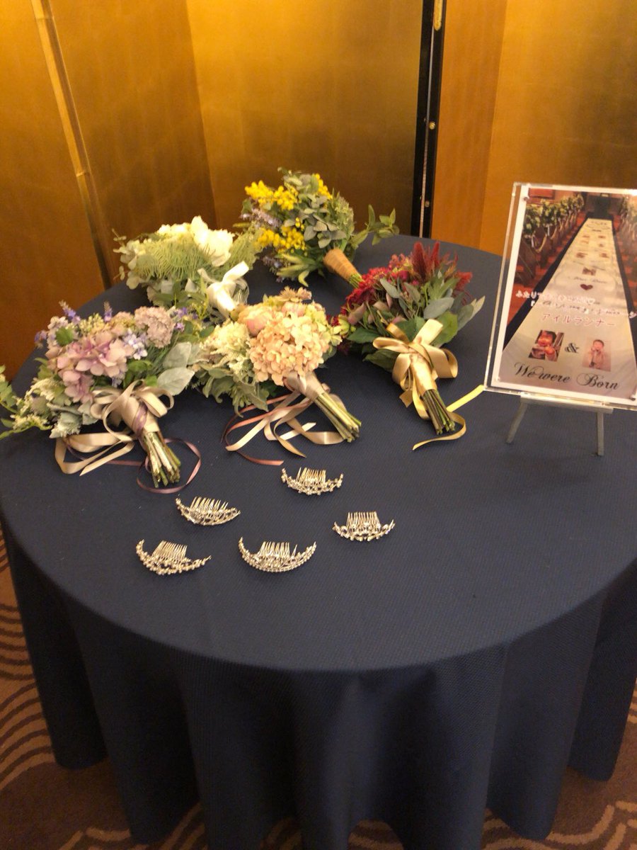 take1003🦋 tweet media