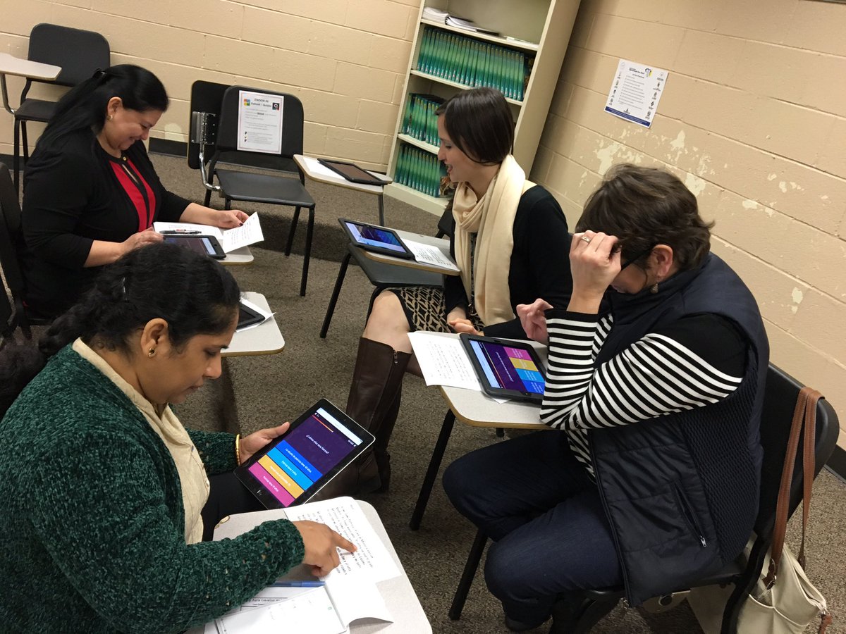 FLRichlandone's tweet photo. WL sharing strategies with core area teacher during CAG 2019 #R1Strong https://t.co/DaJczfXUPX