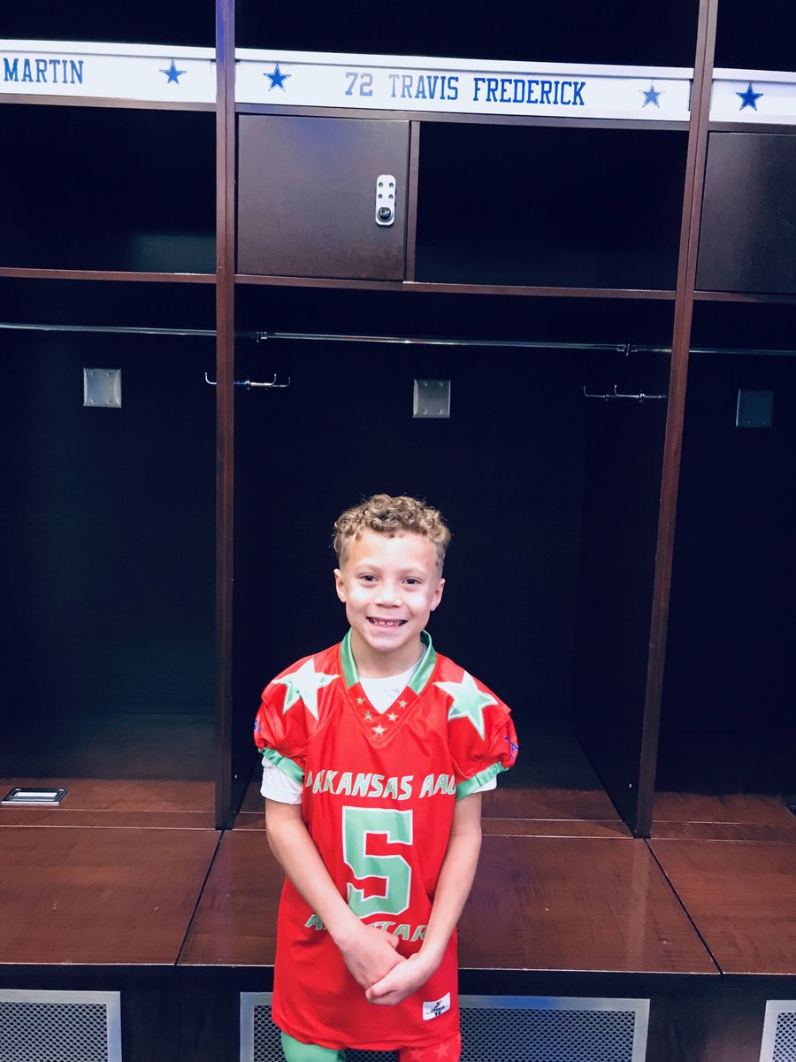 SunnyI86's tweet photo. ⁦@tfrederick72⁩ after complete paralysis on his left side from Guillain-Barre Syndrome two years ago, this year he made the Allstar team and played in Dallas last month. #HeIsAFighter #GodIsAble https://t.co/gOlANOsYpo
