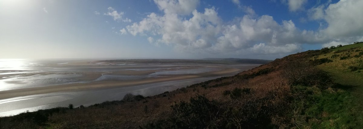 smoggiewalks's tweet photo. Llansteffan Loop (8 miles) - All Wales Coastal Path #getoutside #WHWtraining #walescoastalpath @DerekTheWeather @OrdnanceSurvey @WalesCoastPath https://t.co/ehiimR0Fo9