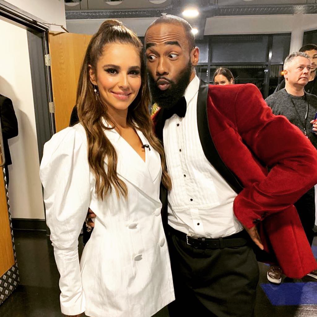 FroBacks's tweet photo. Shout out to our mentor @CherylOfficial for the love and dem moooves โค๏ธ๐๐๐๐ฝ #FroBacks #SquadGoals #GreatestDancer #TGD https://t.co/jhtJCoP5Zn