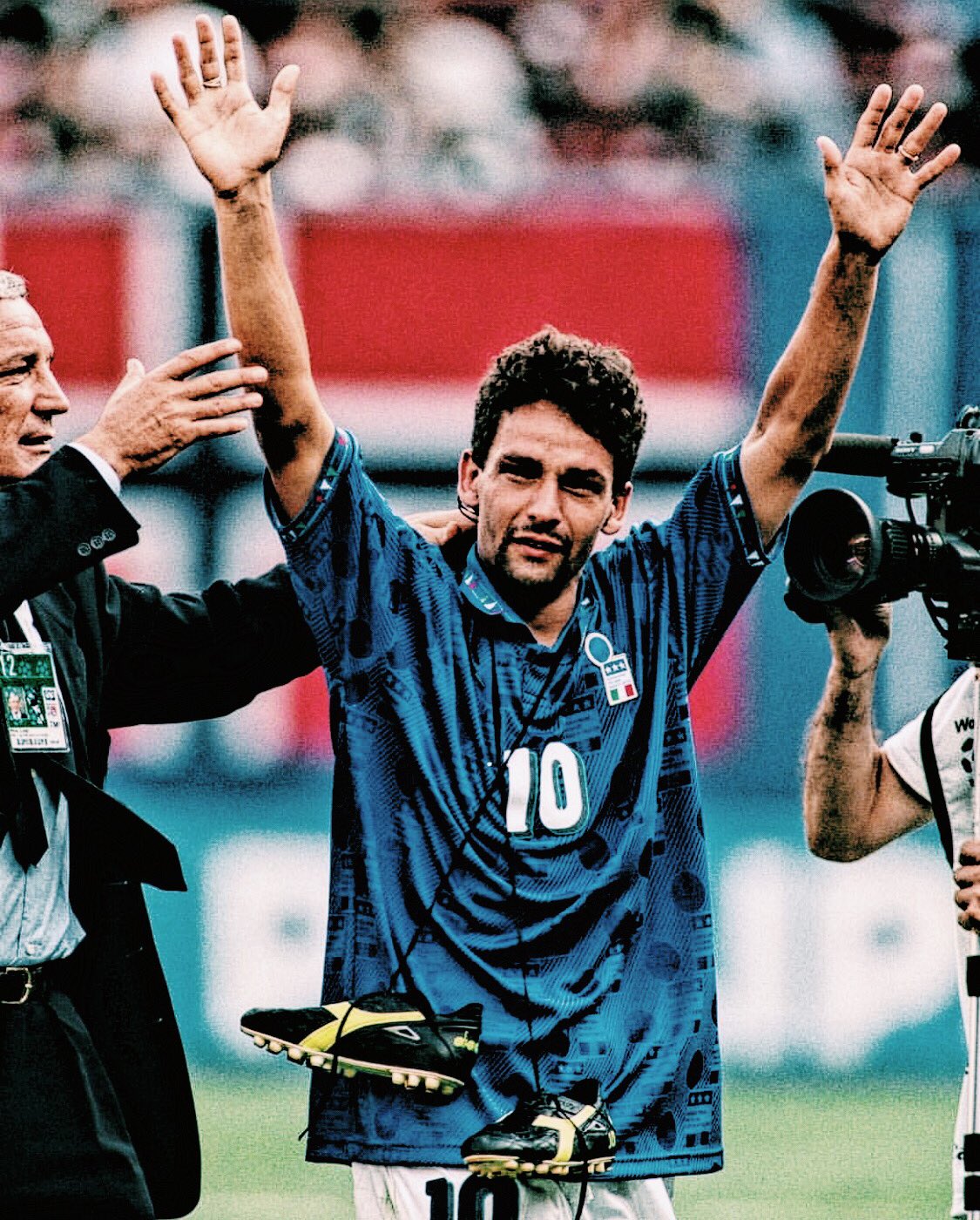 Happy 52nd birthday to Roberto Baggio! 