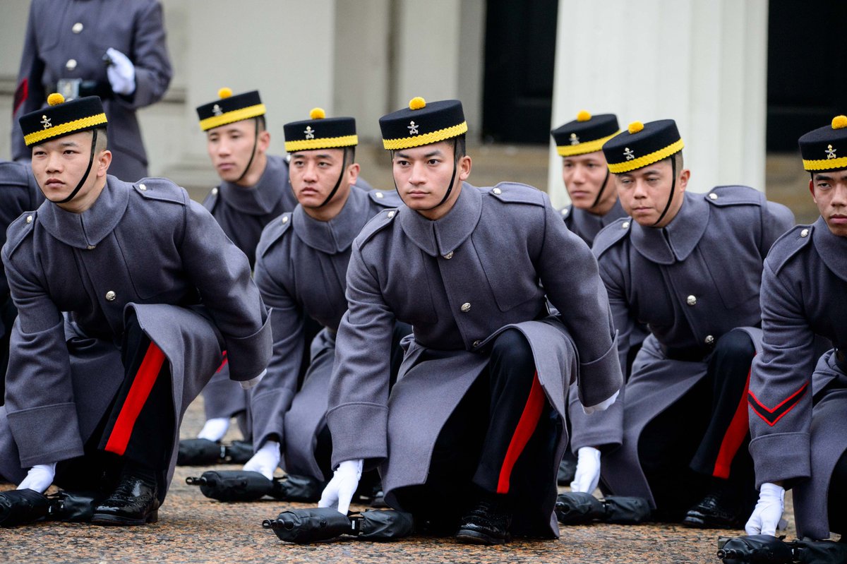 The <a href="/GurkhaEngineers/">The QGE</a> mount their first Queen’s Guard at Buckingham Palace today.