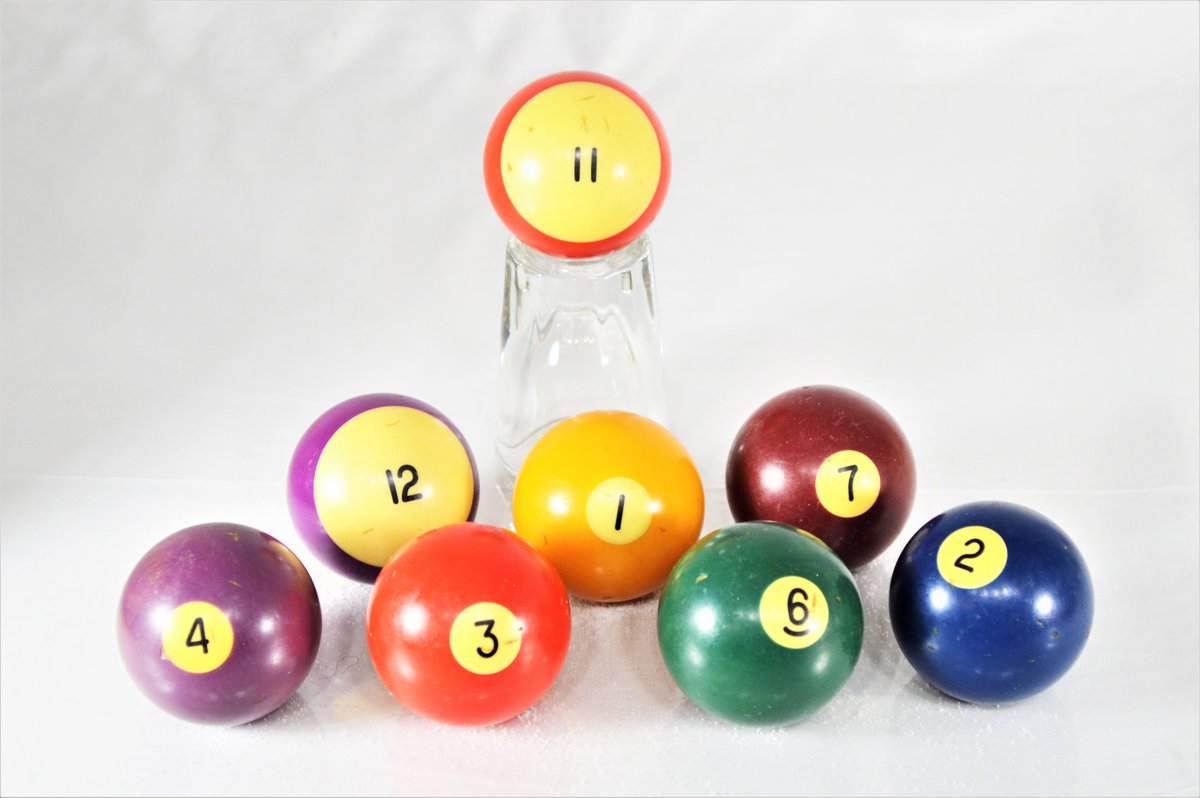 gmasthings's tweet image. Excited to share the latest addition to my #etsy shop: Vintage/Antique Pool Balls, Billiard Balls,Replacement Balls,Craft And Art Supplies,Home,Office Or Bar Decor,BALLS SOLD INDIVIDUALLY etsy.me/2SLFibx #toys #poolballs #bakeliteballs #gameballs #homedecor #ba