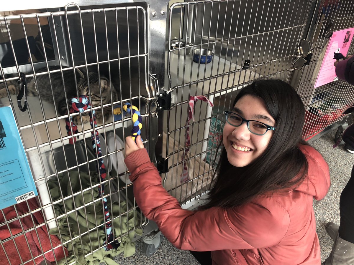 #YVC teens made dog up-cycled dog toys, learned about being animal advocates, and visited a few fury friends at the <a href="/mhumane/">Michigan Humane</a> #PawtyTime 🐾