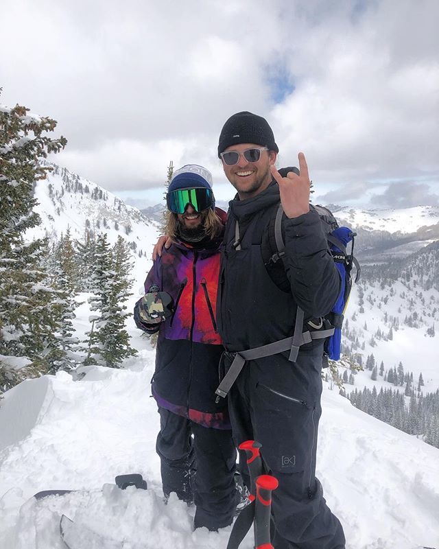 ContinueBrand's tweet photo. Look who we found today. @nicolasmuellair One of the most influential humans to ever ride a board. #thank #snow #utah #inspire #individual #killer 📷 @dallin_twilligear https://t.co/QaQx2bcfxV https://t.co/ewmV64dPhl