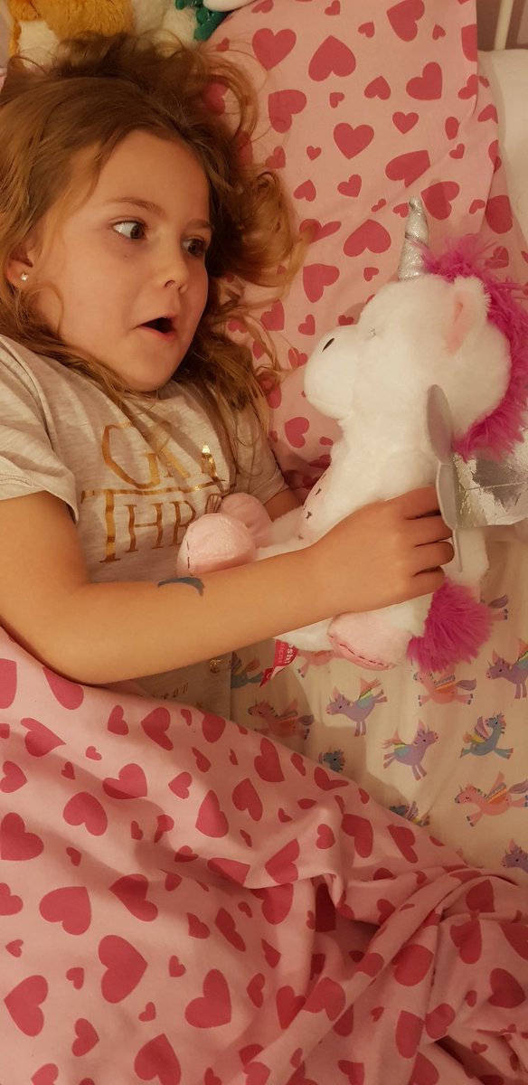 _L_E_A_N_N_E's tweet image. When it's the beginning of school holidays &amp;amp; your daughter is sick again! Here she is getting snuggles with @unicorntraining #Bob🦄, he makes her feel better. 2nd pic is when I told her "Sparkles" is actually called Bob! #bobliveshere