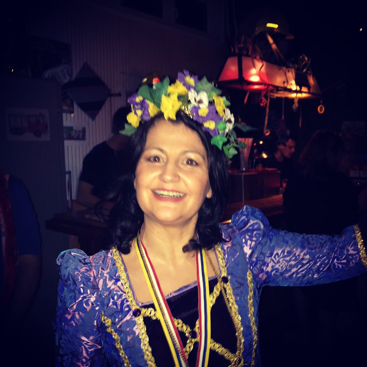 Hier ist Prinzessin Antje l. von der Ofenburg

#Fastnacht #Fasching #Karneval