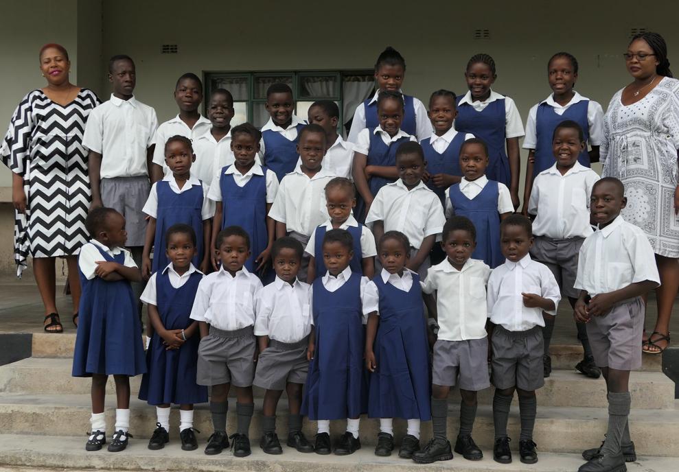 KudaVana's tweet photo. Mondays are back to school days! Don't our kids look terrific? #motivationmonday #education #lovingchildren #zimbabwe #kudavana #kudavanapartnership https://t.co/TJedMuo5hz