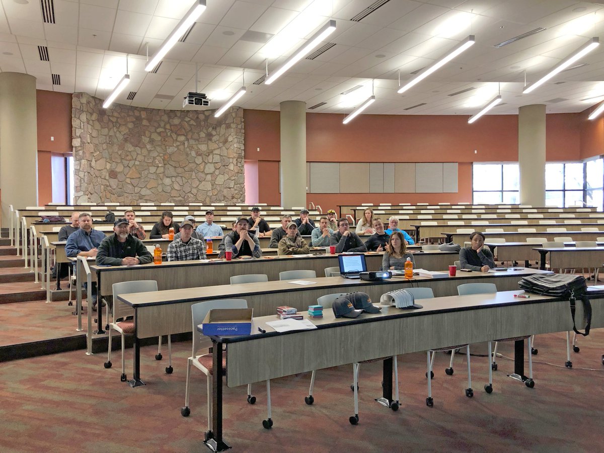 NunnBuilds's tweet photo. @NunnBuilds conducted #lean construction training on Friday in the newly renovated University Hall at @UCCS that Nunn Construction completed last month! https://t.co/gc3N3Zfq13