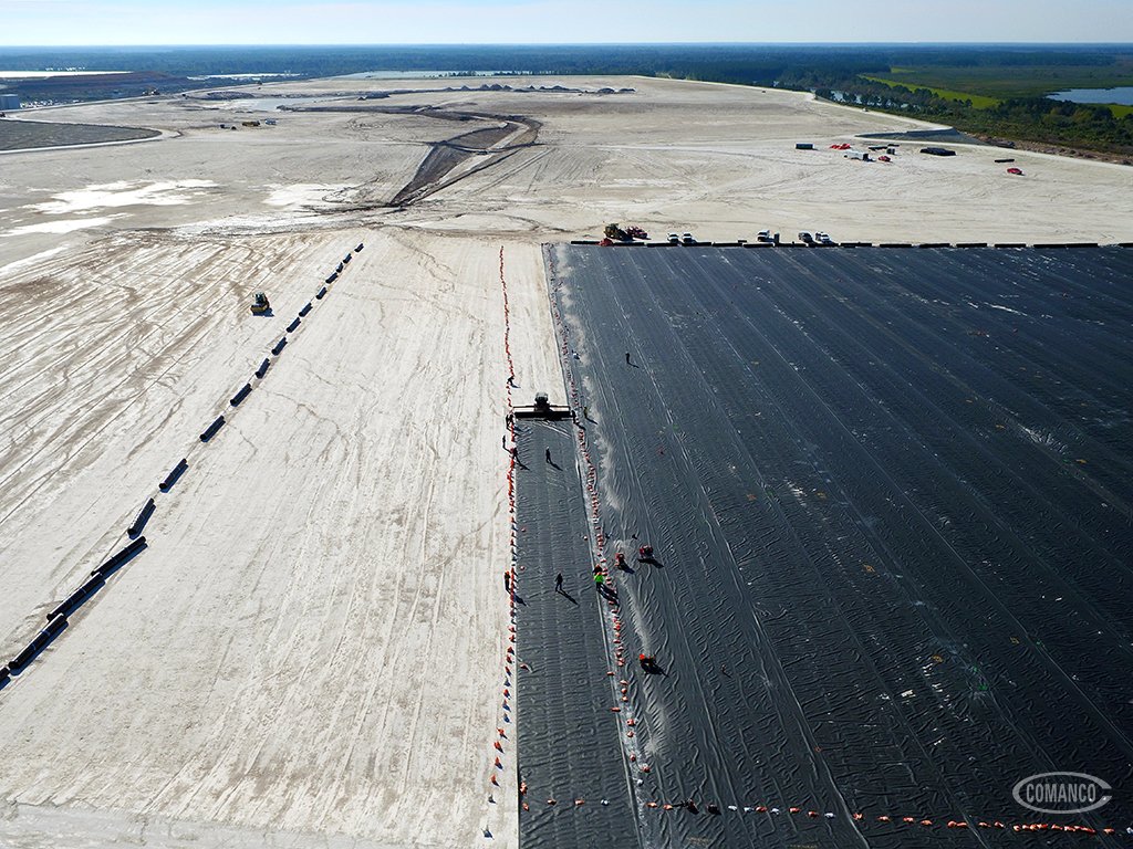 COMANCO's tweet photo. @COMANCO's Drone Captures Incredible Progress at North Florida Gypsum Stack
SAFETY ★ QUALITY ★ SERVICE
#GypsumStack #Liner #SERVICE #Construction #Drone #Dronepictures #HDPE #40Mil #Geomembrane #Sand #Focus #COMANCOisQUALITY #TraderConstuction #Install
https://t.co/ylbva7cG3b https://t.co/FMVCQJneX5