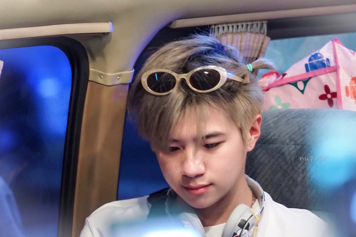 nupear_photo's tweet photo. HBD ครับขอให้แปลนเป็นที่รักของพวกเราแบบนี้ไปเรื่อยๆ และมีคนรักน้องเพิ่มขึ้นๆๆๆๆเยอะๆเลยครับ มีความสุขมากๆน้าคุณรัฐวิทย์ 😊💚 #PLANNDAY22ND https://t.co/sMEBvce2hC