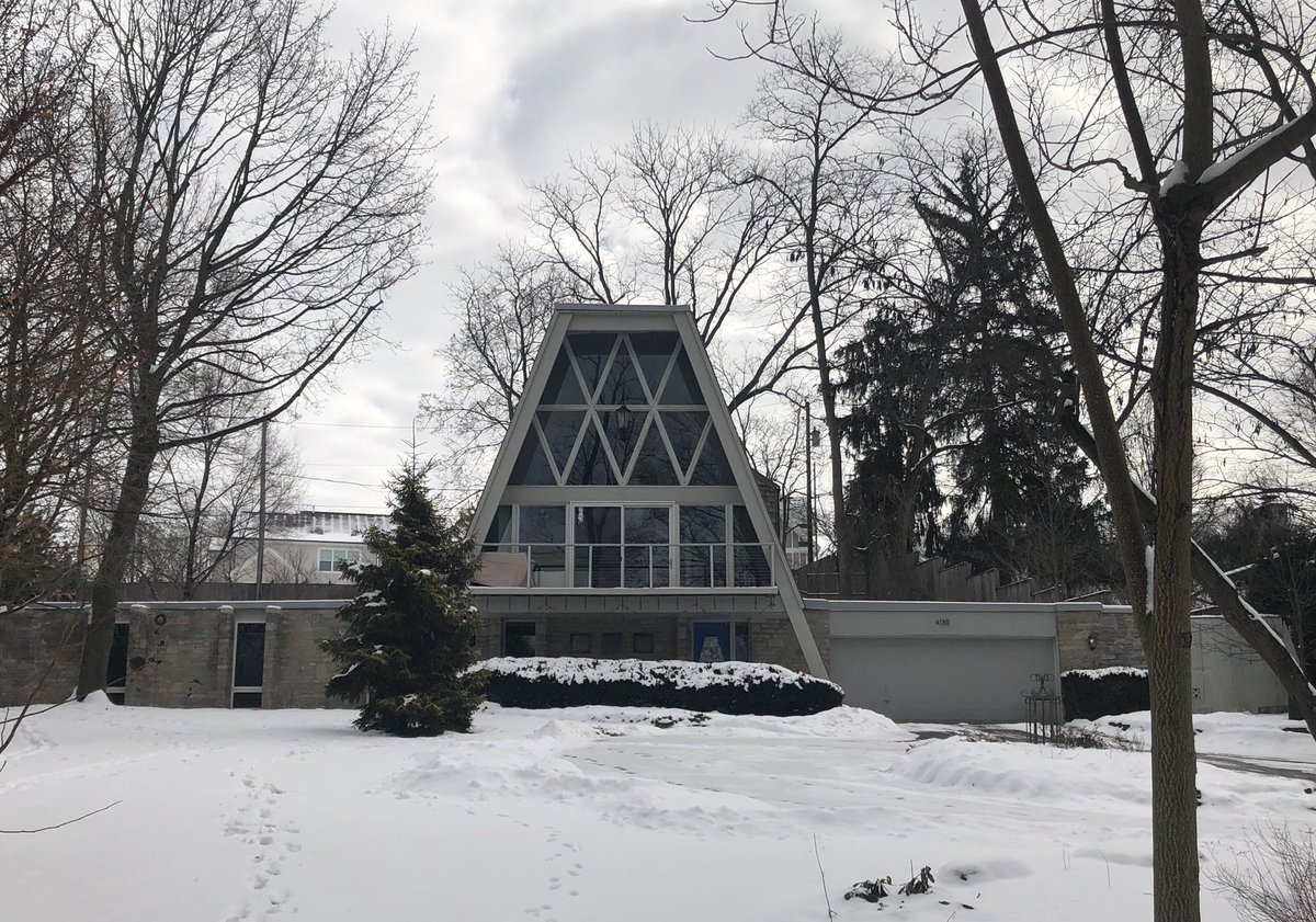 Two houses in Upper Arlington built in 1968, architects unknown