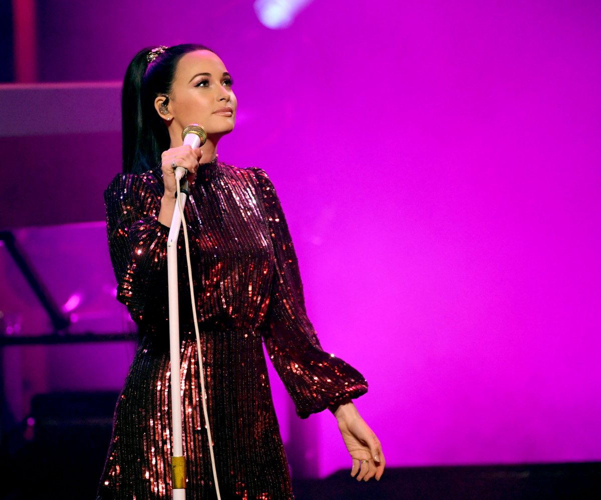 .@KaceyMusgraves ate lots and lots of Fatburger after winning Album of the Year at 2019 #Grammys. https://www.thefader.com/2019/02/18/kacey-musgraves-fat-burger-grammy-album-of-the-year?utm_source=tftw …