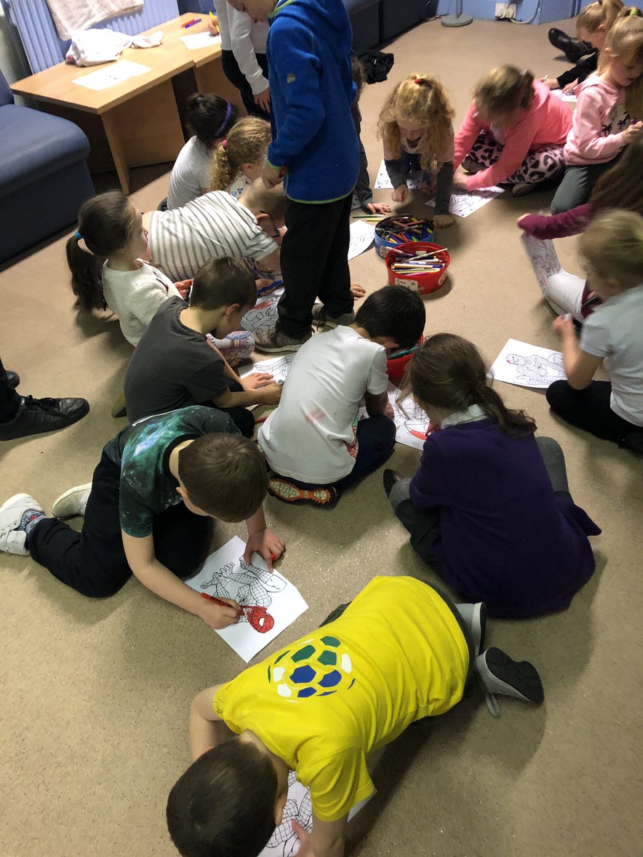 EACarers's tweet photo. It was one very busy group tonight! With some beautiful new Young Carers joining us and some super silly faces tonight was fab!♥️ https://t.co/O4EHwOBYhO