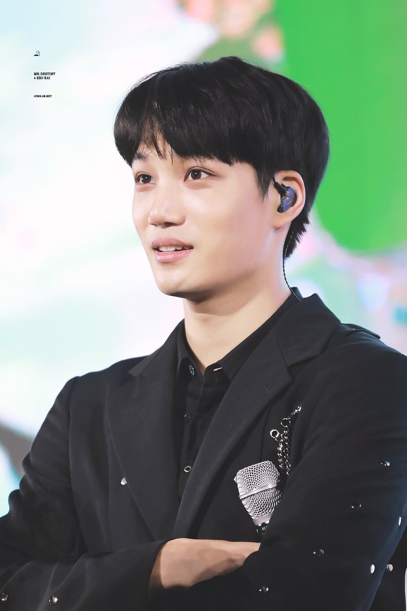 Jongin Pics ♡ tweet media