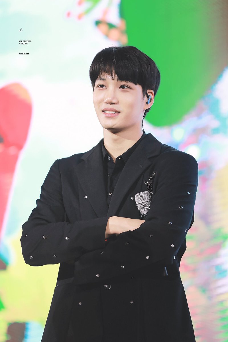 Jongin Pics ♡ tweet media
