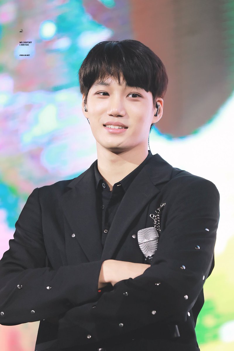 Jongin Pics ♡ tweet media