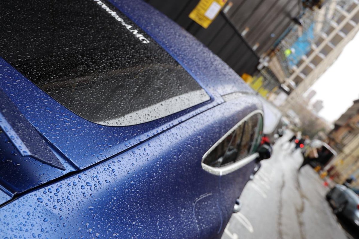 No hiding from the #turnbullblue 💙 beast on the streets of London 👌🏻😈 <a href="/MercedesAMG/">Mercedes-AMG</a> GT63S 4Door Coupe <a href="/MercedesBenz/">Mercedes-Benz</a> <a href="/MercedesBenzUK/">Mercedes-Benz UK</a> 
Photo 📸 @lordwheaton 
Edit 🎨 <a href="/DavidDjt0311/">JSY DAVE - David TURNBULL</a>