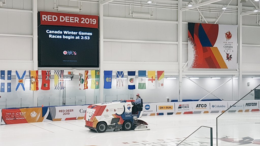 Michell2Sell's tweet photo. What an awesome event to support! #CanadaWinterGames @remax #GoAlbertaGo https://t.co/MhRVEZRSqo