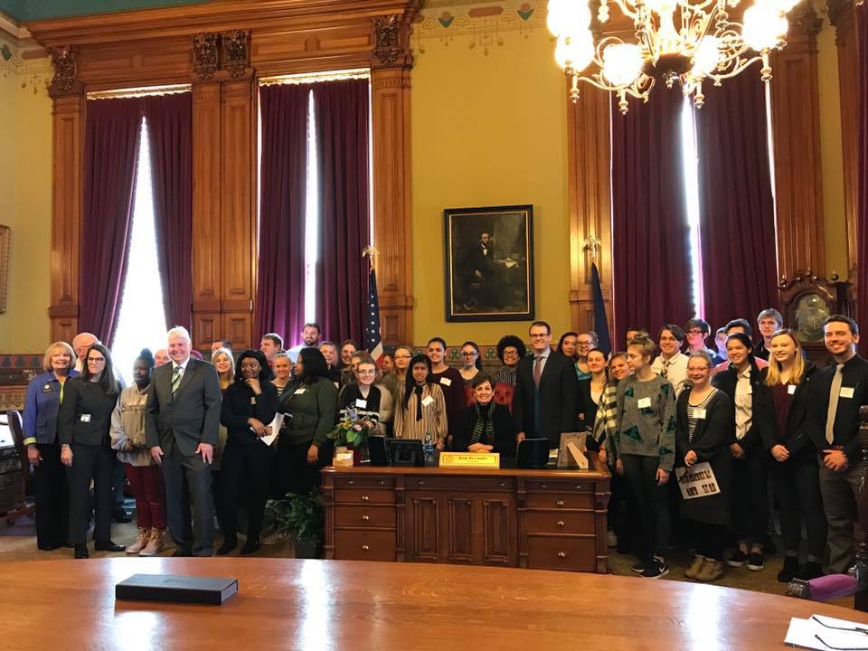 IAGovernor's tweet image. Proud of these students from @DavSchools for their interest in public service and for coming to the Iowa State Capitol on their day off of school.

I think we met a few future governors!
