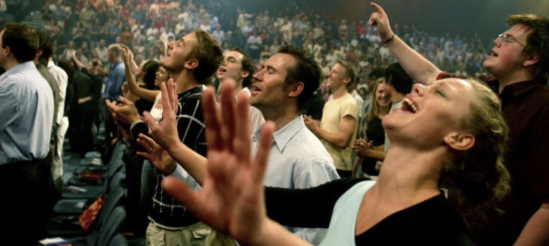 Now, for  #WhiteEvangelicalism. What does it mean to decenter whiteness in white evangelicalism? 12/  #LiberatingEvangelicalism . @Evang4Justice  @FreedomRoadus