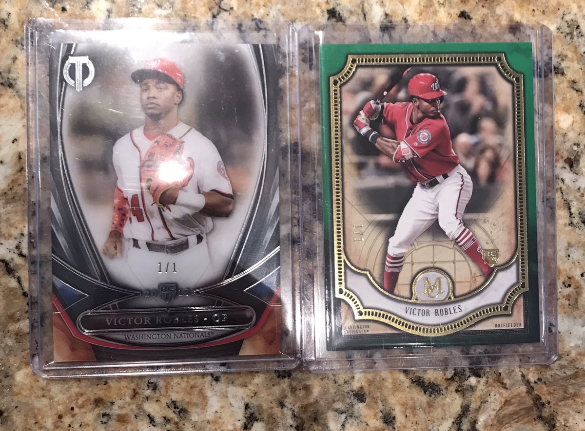 RbiCru7's tweet image. All @Victor__Robles from the 2 row box of #NewGoodies we acquired yesterday from Matt. All are available so feel free to comment/dm us for prices. Stay tuned 🏀 to come @Ballcardxchange @SportsCardJunct @SoHobbySports @CardDirect @Topps #topps #victorrobles #SupportYourLCS