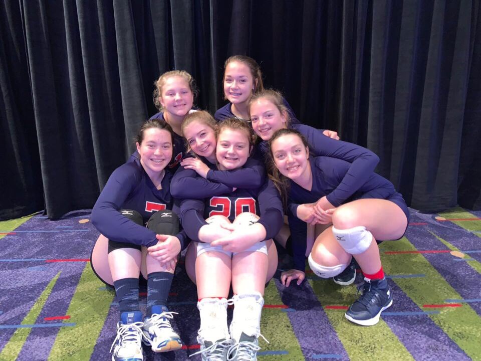 Stephan_Math's tweet image. Proud of these girls! 7-1 at the First Ladies Challenge in Atlanta this weekend!! #fusionred14s