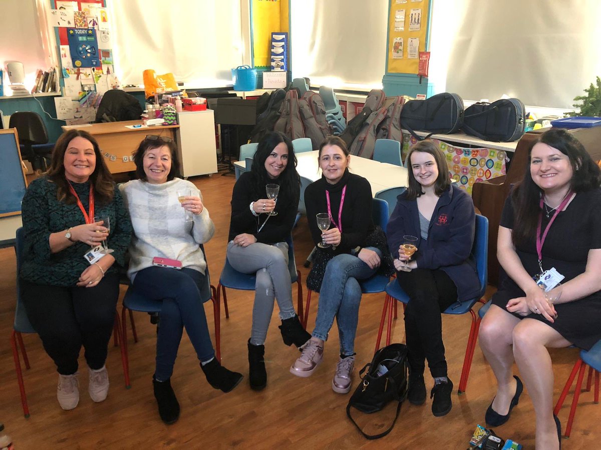 WBurghPrimary's tweet photo. Our support staff enjoyed a well deserved well-being session at Lunchtime! #massageinschools #welldeserved #bestsupportteam https://t.co/jO16mcNkk5