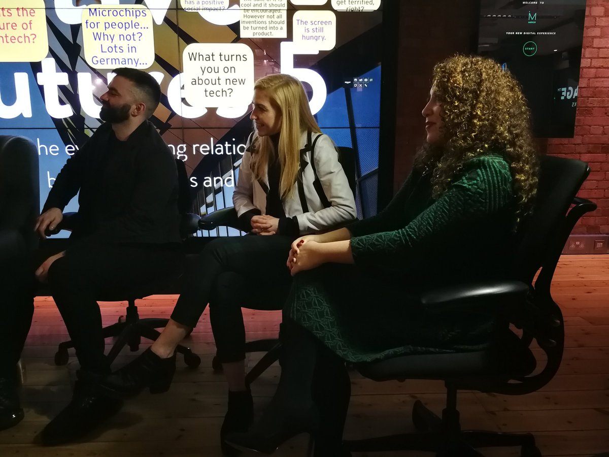 dovileonline's tweet photo. Panel @DigitalJamLtd @TanyaLaird @Engage_Works @commune_east @silaisik @mindthead @thatskatastik @adampeacock_ @bushraburge @crisis_uk #womenintechnology #tech #technology #augmentedreality #virtualreality #vr #artificialintelligence #ai #creativefutures #cf5 https://t.co/8w33jptwdo
