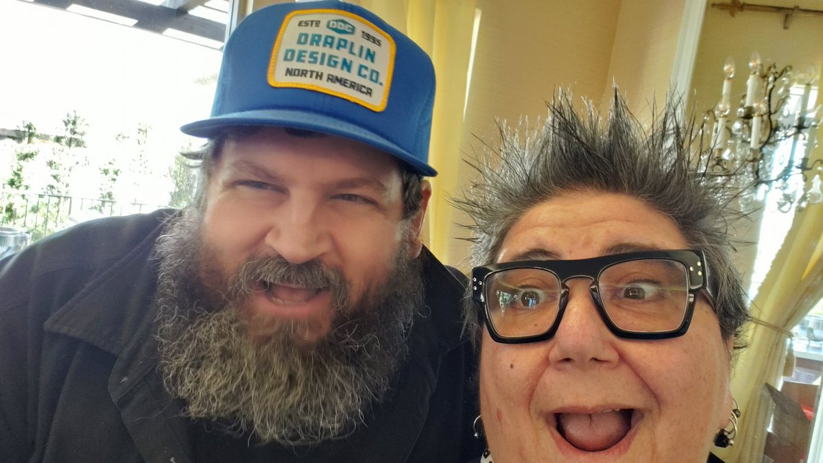 PrintMediaCentr's tweet image. Ok.. not that this is news to many of you, but @draplin rocks! AD+DC 4evs. #THREADX #sgia #design #logodesign #logodesigner #graphicdesign #graphicarts @FieldNotesBrand