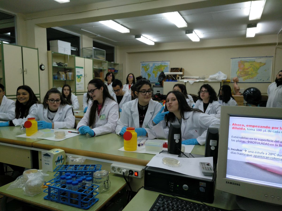 AlbaceteSwi's tweet photo. Estamos muy contentos porque nos han dicho que les ha gustado mucho!!
> Leonardo DaVinci <
🦠🧫💊
#SWIAlbacete
#SWISpain
@SWISpain https://t.co/uk2XKSzsi9