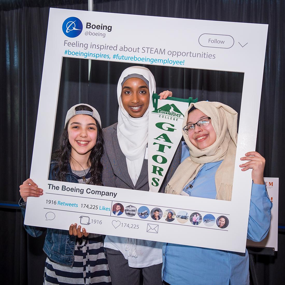 BoeingWA's tweet image. 2019 STEM Signing Day applications now open! Are you or do you know a graduating high school senior planning to pursue a #STEM degree or career? If so, apply to be recognized at the 2nd annual Washington State STEM Signing Day presented by #Boeing! washingtonstem.org/stemsigningday…