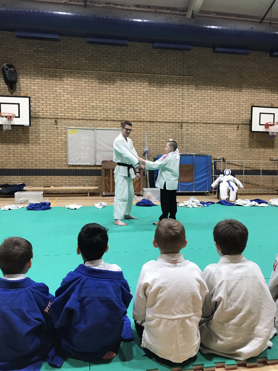 MissLMcPherson's tweet photo. We enjoyed a Judo taster from Marvellous Marv! #vpspe #vpsteamwork #vpshwb https://t.co/aC1kwQ1DaR