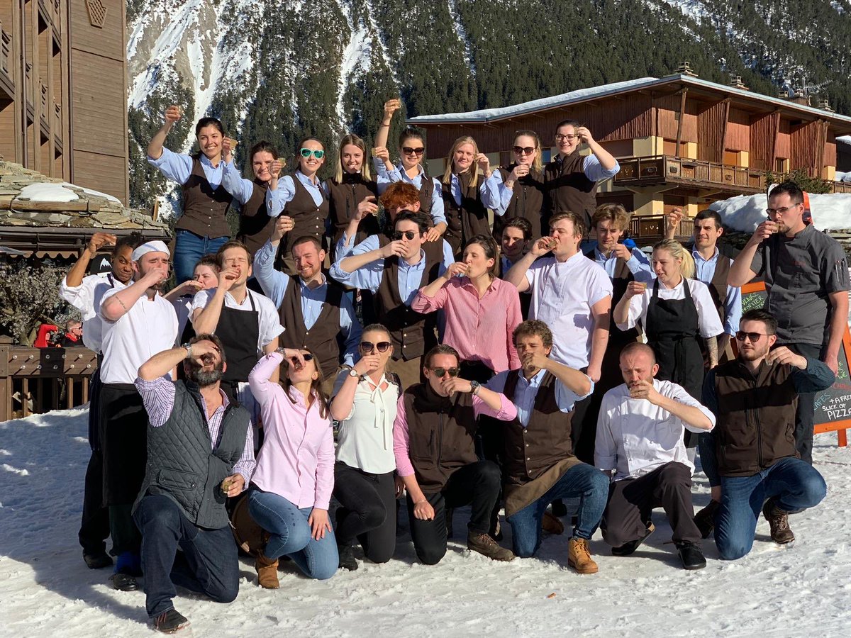 mazb96's tweet image. absolutely outstanding record breaking day at Portetta.... 358 covers for lunch service #solidteam #solidice #ifyouknowyouknow