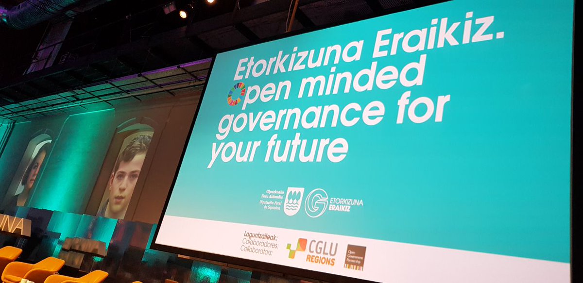 innovacionSF's tweet photo. ¡Gracias @UCLG_OpenGov por invitarnos a compartir la experiencia #Santalab en el Congreso Internacional #EtorkizunaEraikiz sobre #GobernanzaColaborativa! 🙂🤝🔓 #LaEraDeLaColaboración #GobiernoAbierto https://t.co/AhJrff0S3c