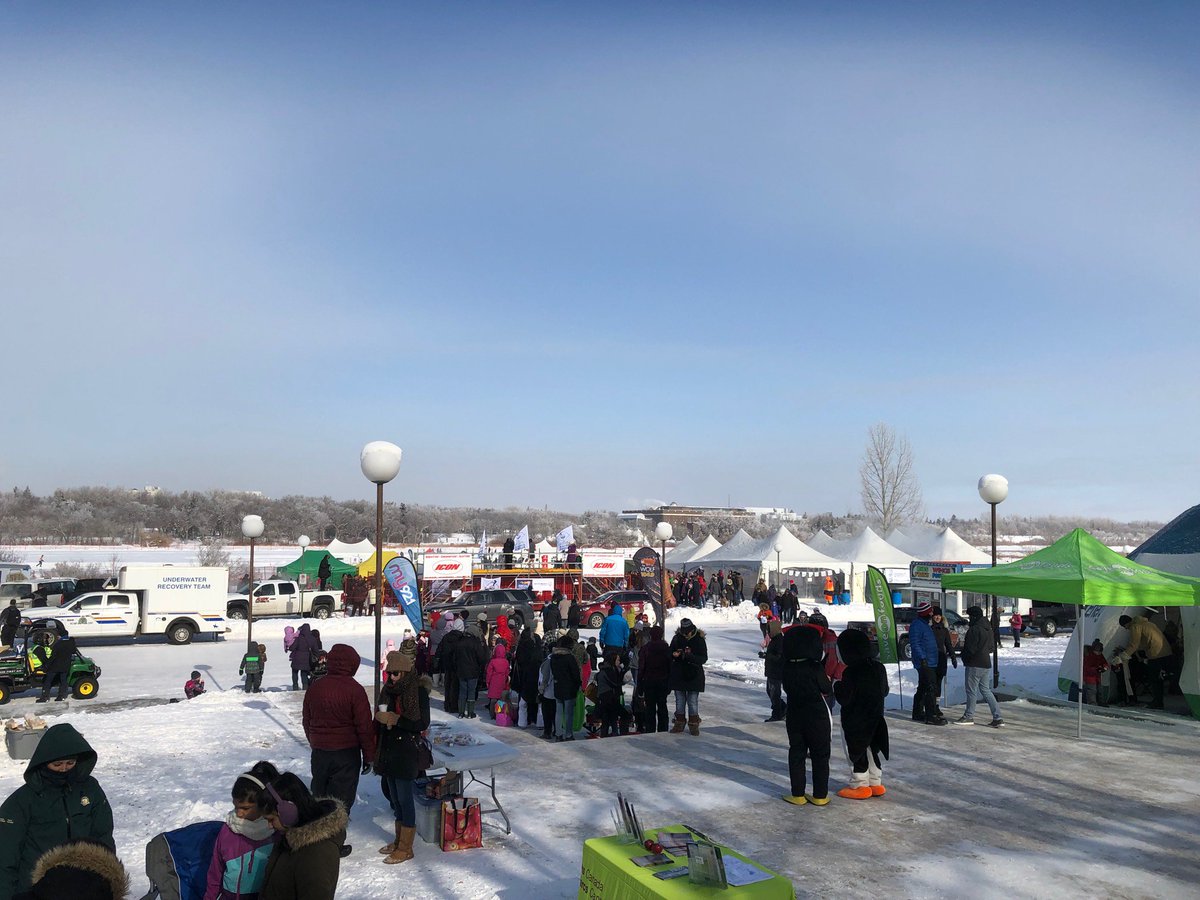 yqrparamedics's tweet photo. If temperature is relative, we're looking great this #familyday for #waskimo19. We're there for our polar plunge participants in support of #specialolympics https://t.co/f1FChLFQea