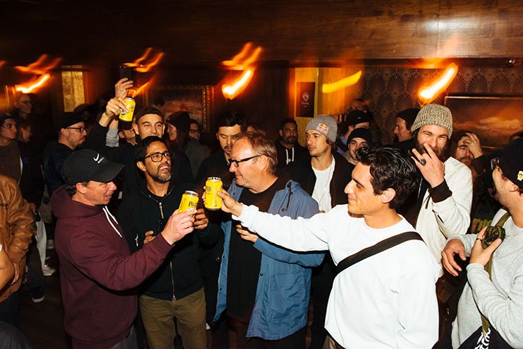 Last Thursday night Orange County and LA’s finest rolled out to the El Dorado bar in Downtown Los Angeles to celebrate with Sammy and have a few drinks on the house. Congrats, Sammy!
bit.ly/2DPtYAD